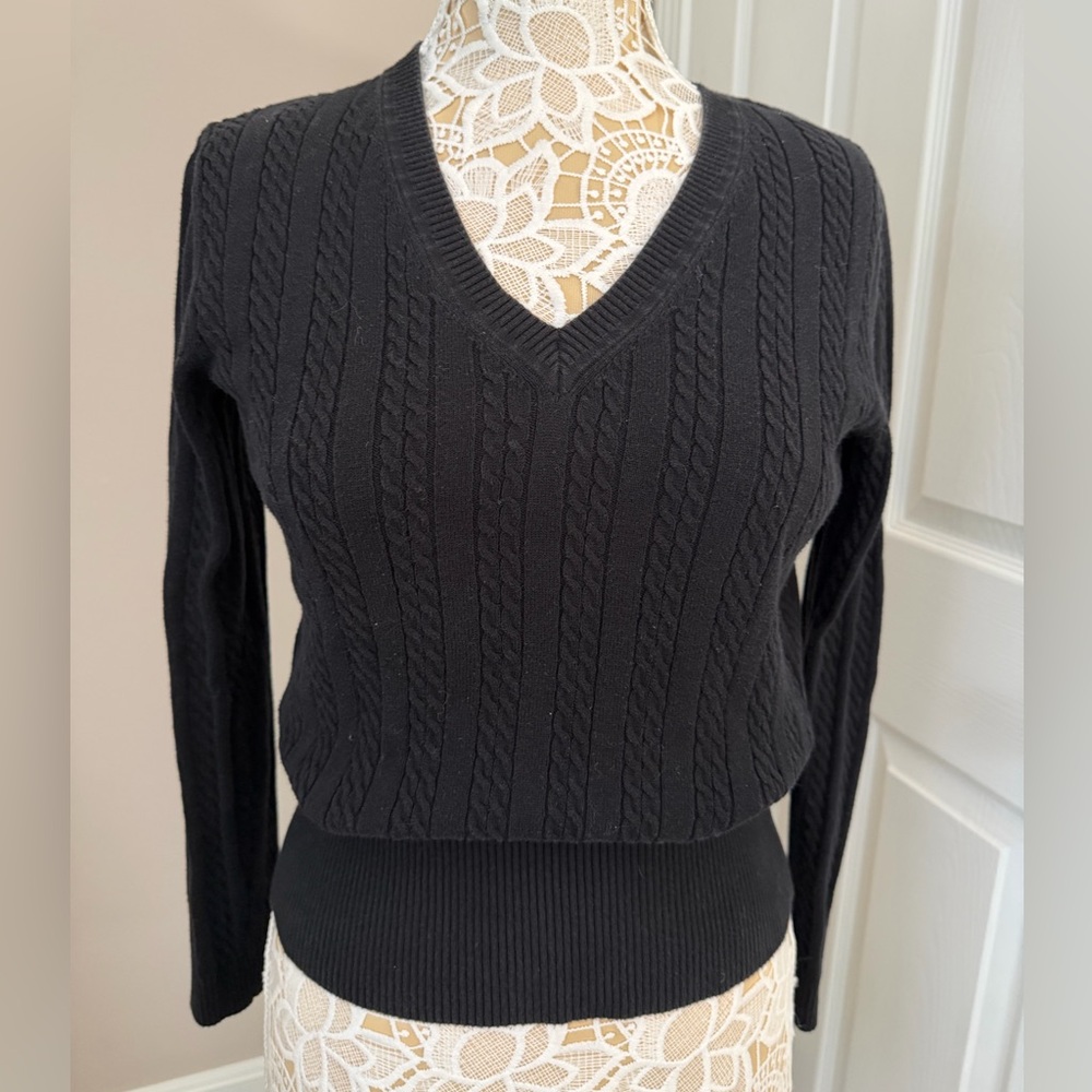 Tommy Hilfiger Black V-Neck Cable Sweater
